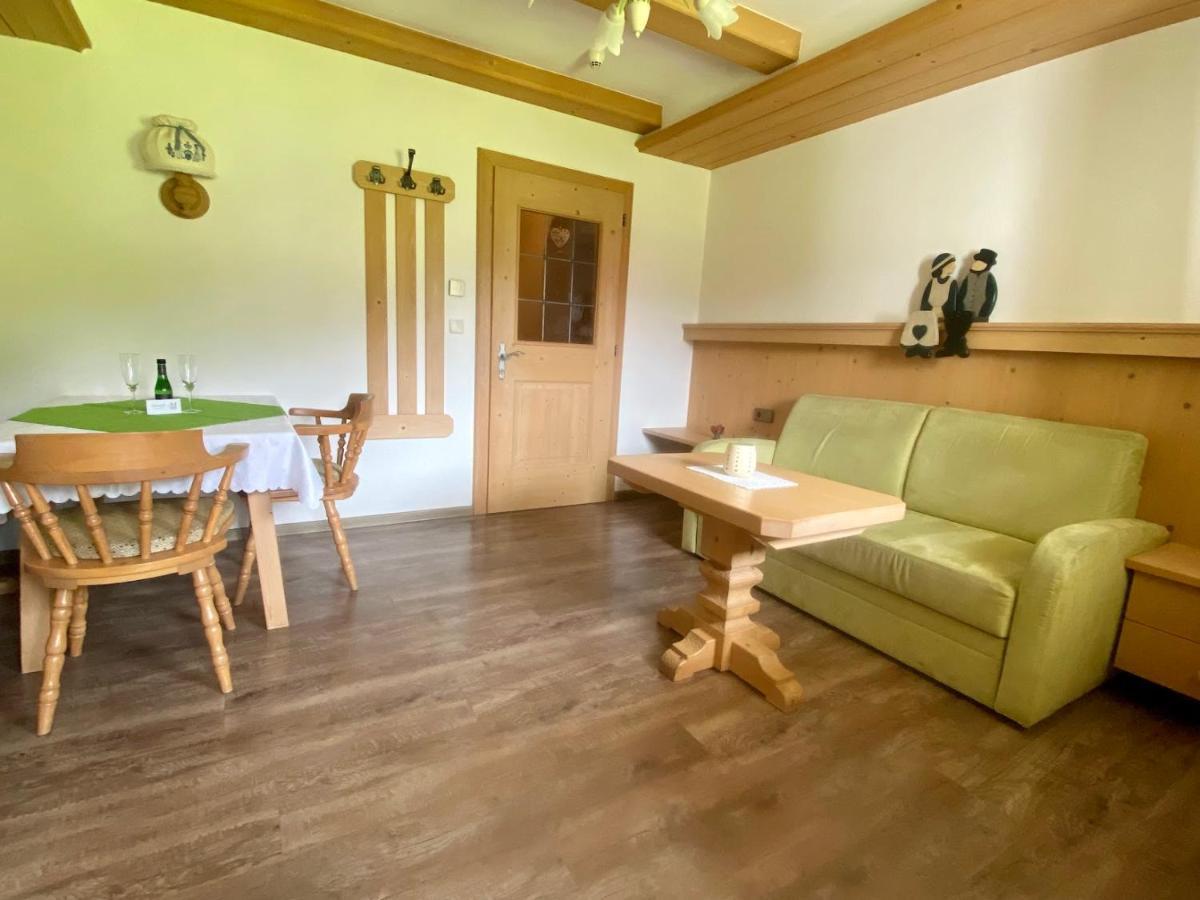 Hotel Landhaus Marchfeld Oberau Eksteriør billede