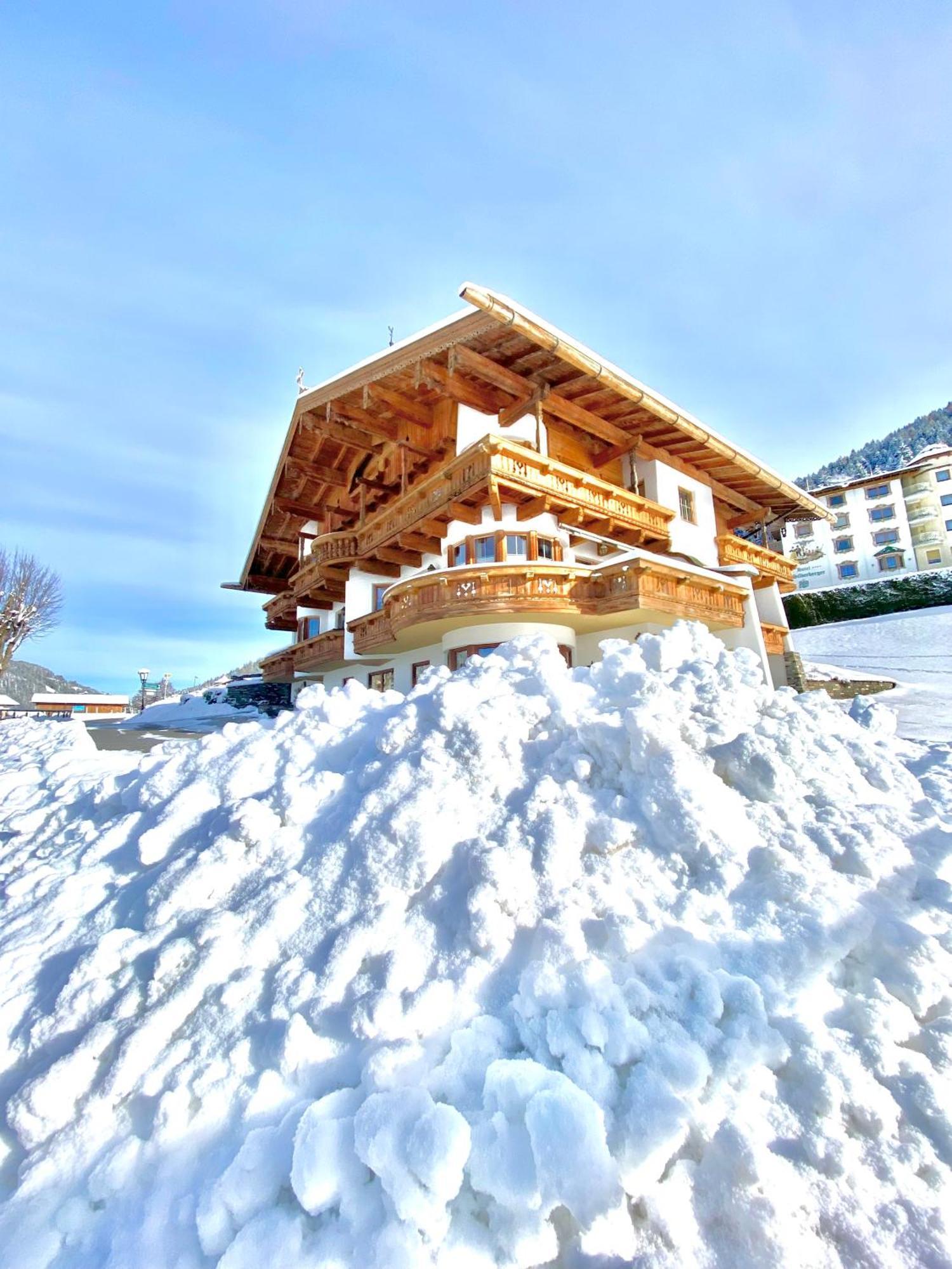Hotel Landhaus Marchfeld Oberau Eksteriør billede