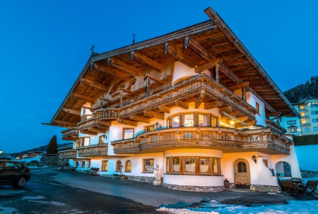 Hotel Landhaus Marchfeld Oberau Eksteriør billede